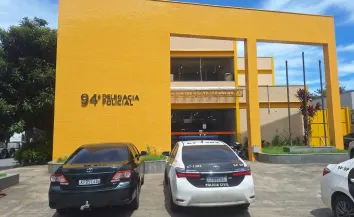 Caminhoneiro é rendido e tem carga roubada em Piraí
