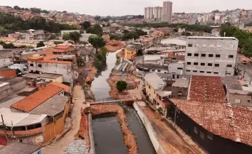 Barueri intensifica obras no Rio Cotia para combater enchentes no Maria Helena