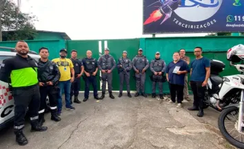 Demutran de Cajamar e DETRAN-SP promovem blitz educativa no Dia D do Maio Amarelo