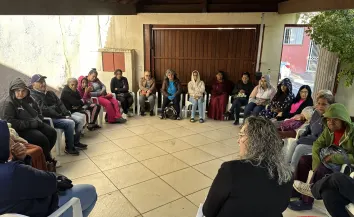 CRAS Centro promove atividade de conscientização sobre a proteção da pessoa idosa durante o Junho Violeta