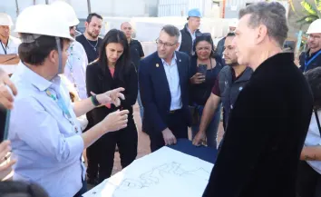 Prefeito Gilmar Lagoinha visita obras do Sistema de Abastecimento de Água no bairro Santa Inês