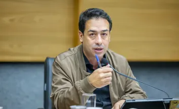 Saulo propõe criação do Programa Conecta Jovem Cajamar