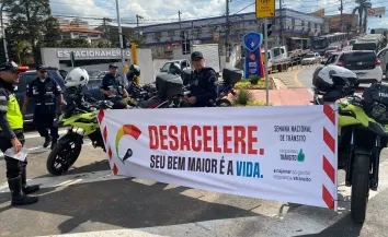 Cajamar encerra Semana Nacional de Trânsito com ação educativa voltada a motociclistas, motoristas e pedestres